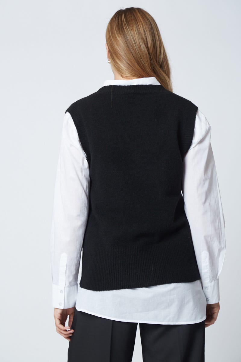 Chaleco Negro Tejido Cuello V 