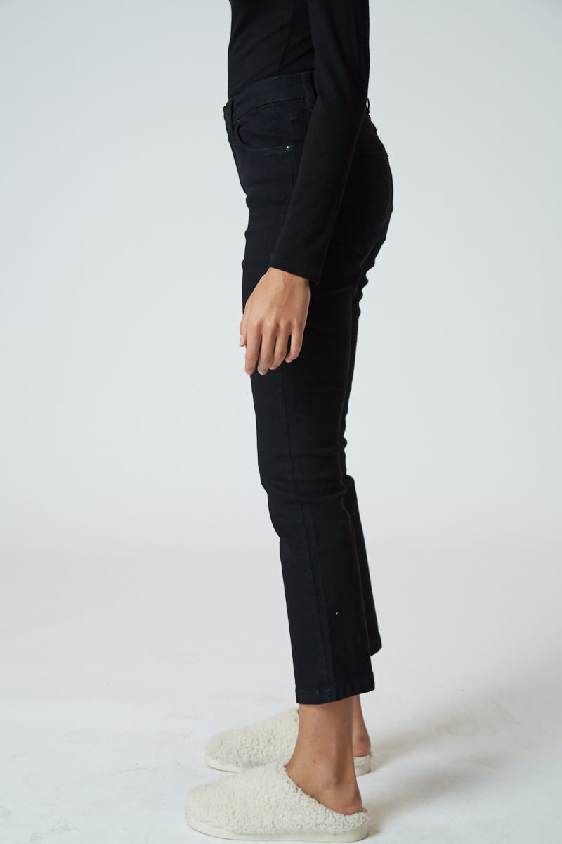 Jean Crop Boot Negro