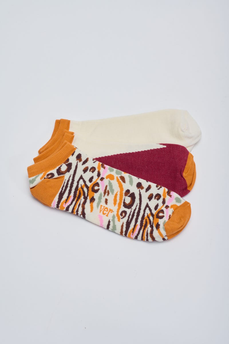Soquetes Pack x3- 2 Estampado, 1 Liso