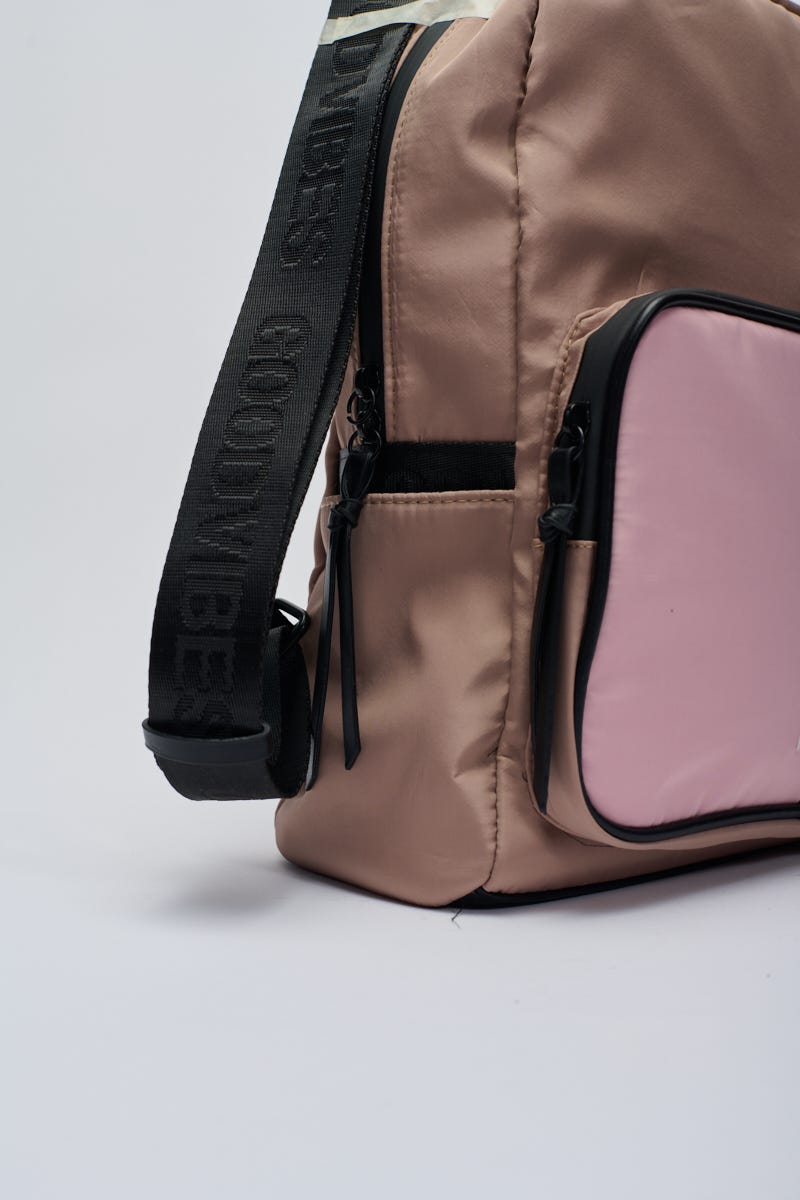 Mochila Grande Bolsillo al Frente Rosa