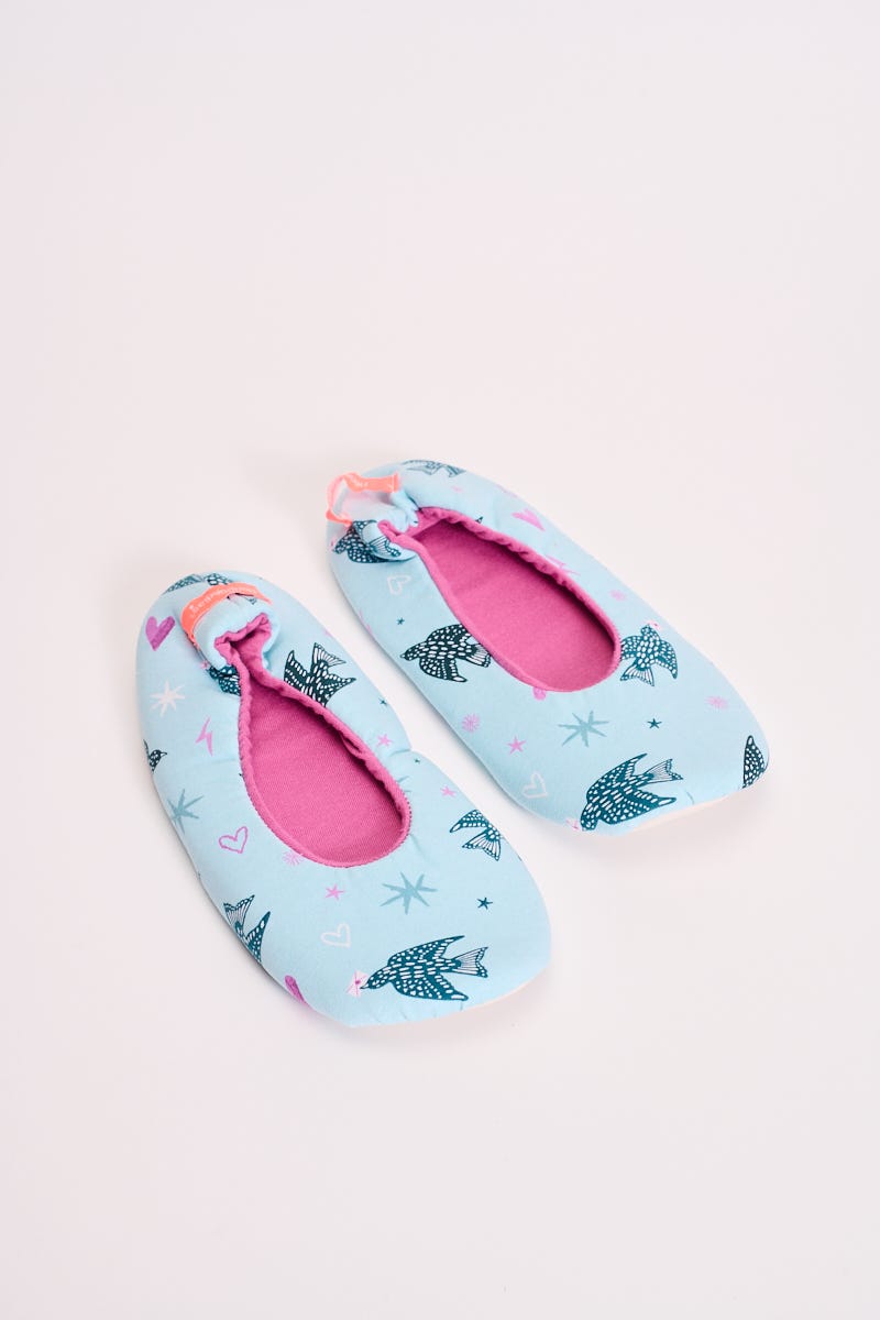 Pantufla Golondrina de Floripondias