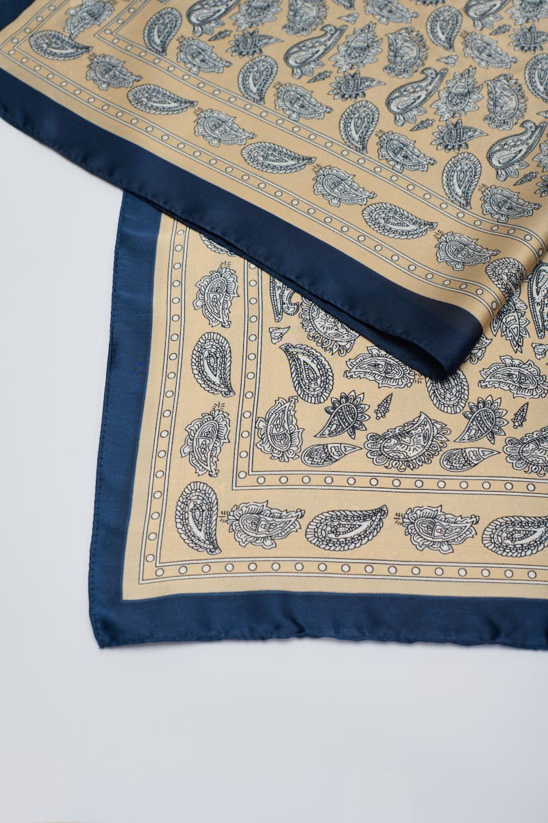 Pañuelo Estampa Paisley