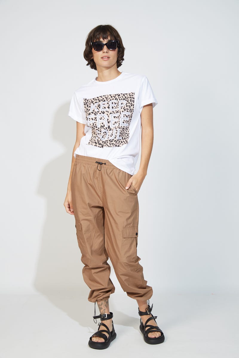 Remera Keep Free Soul