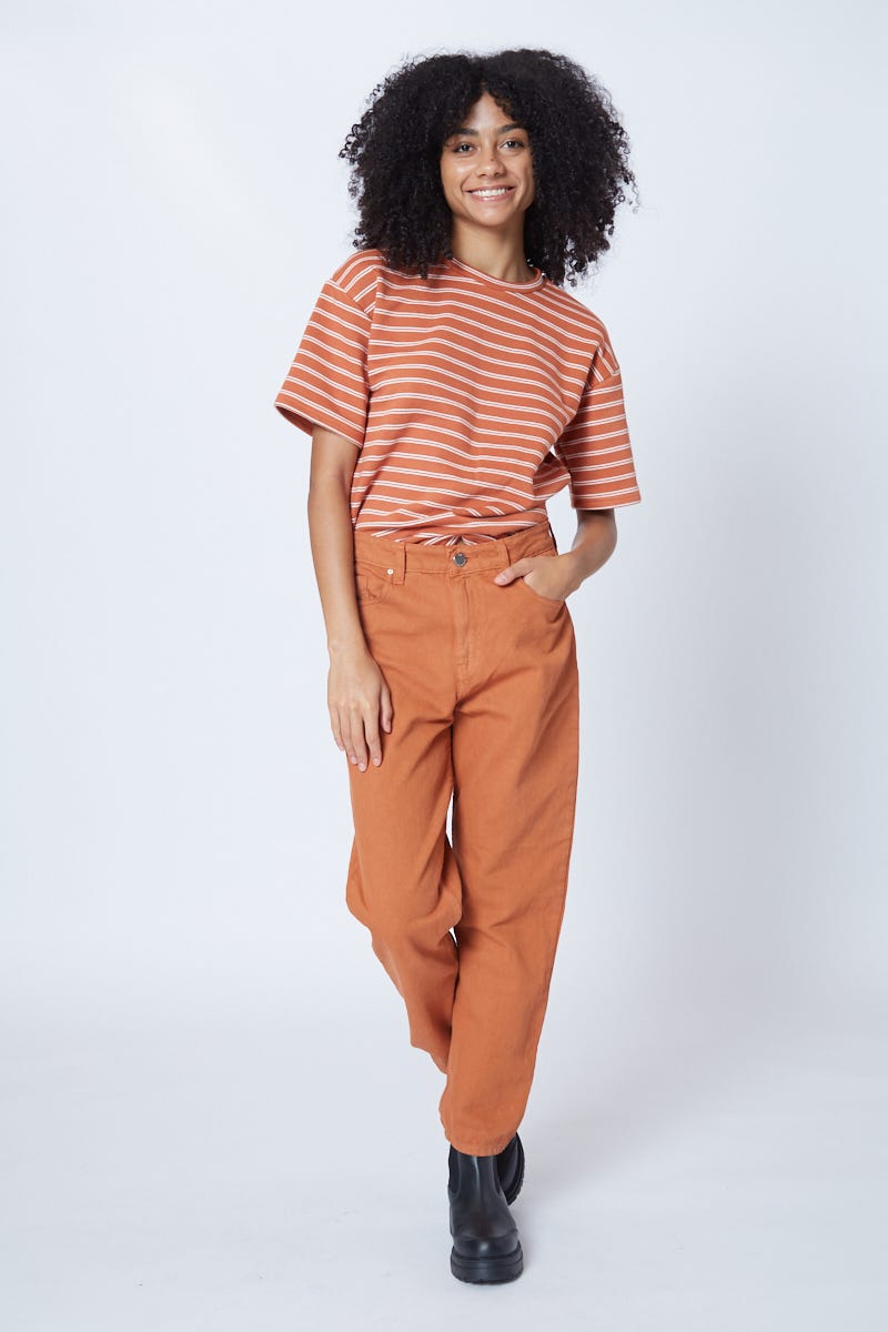 Remera Rayada Marron Syrup Frizada