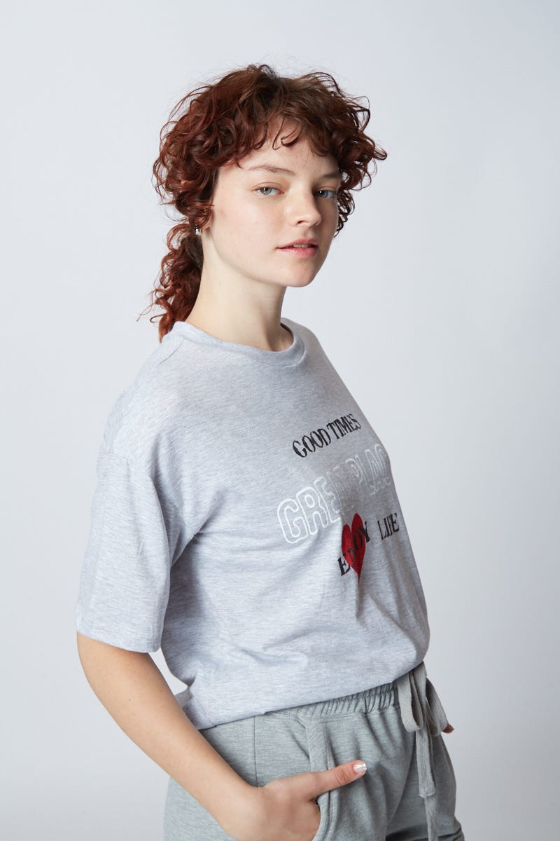 Remera Frase Good Times línea Calma