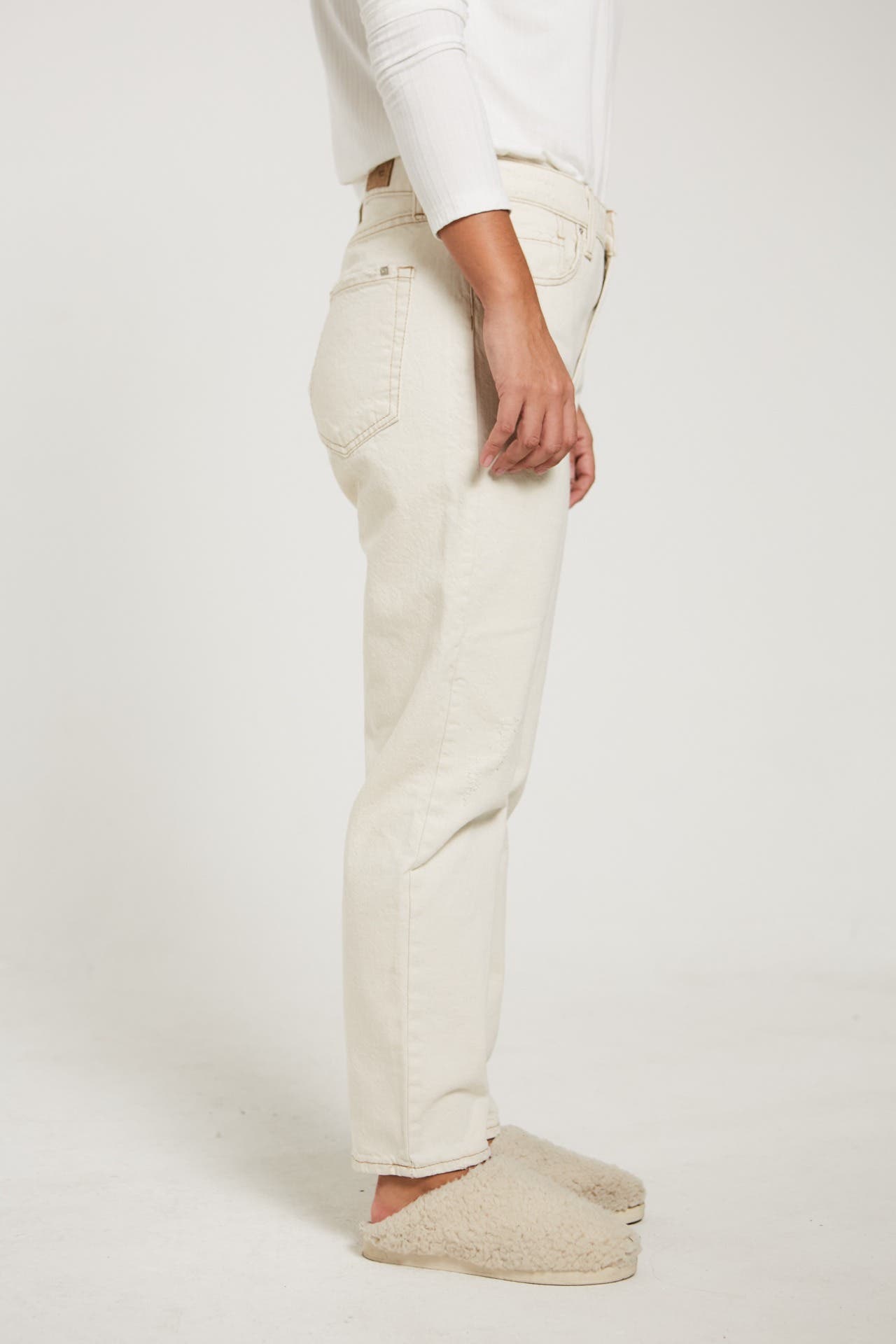 Jean Mom Fit Gabardina Crudo