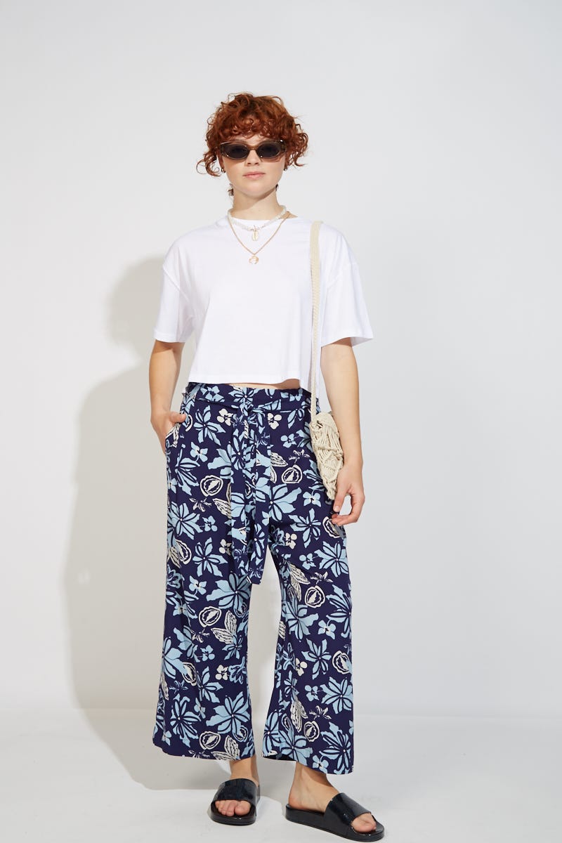 Pantalón Estampa Flores Azules