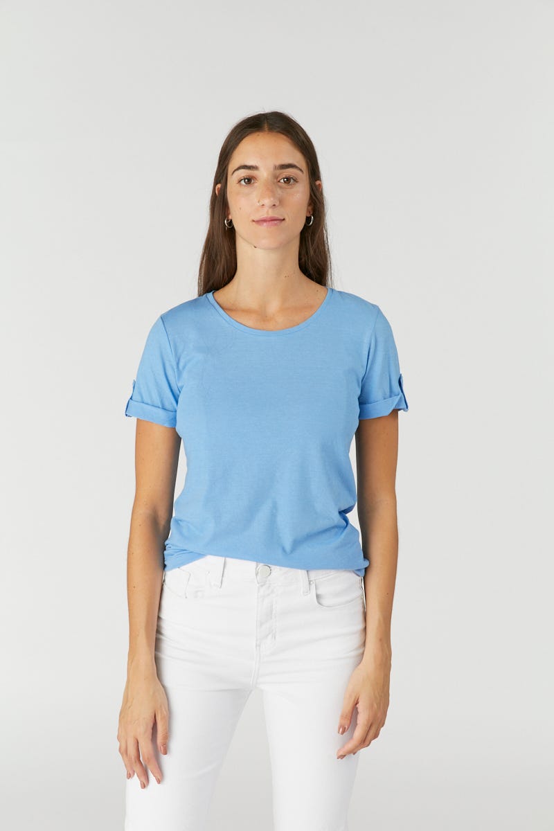 Remera Basica Presilla en Manga Celeste