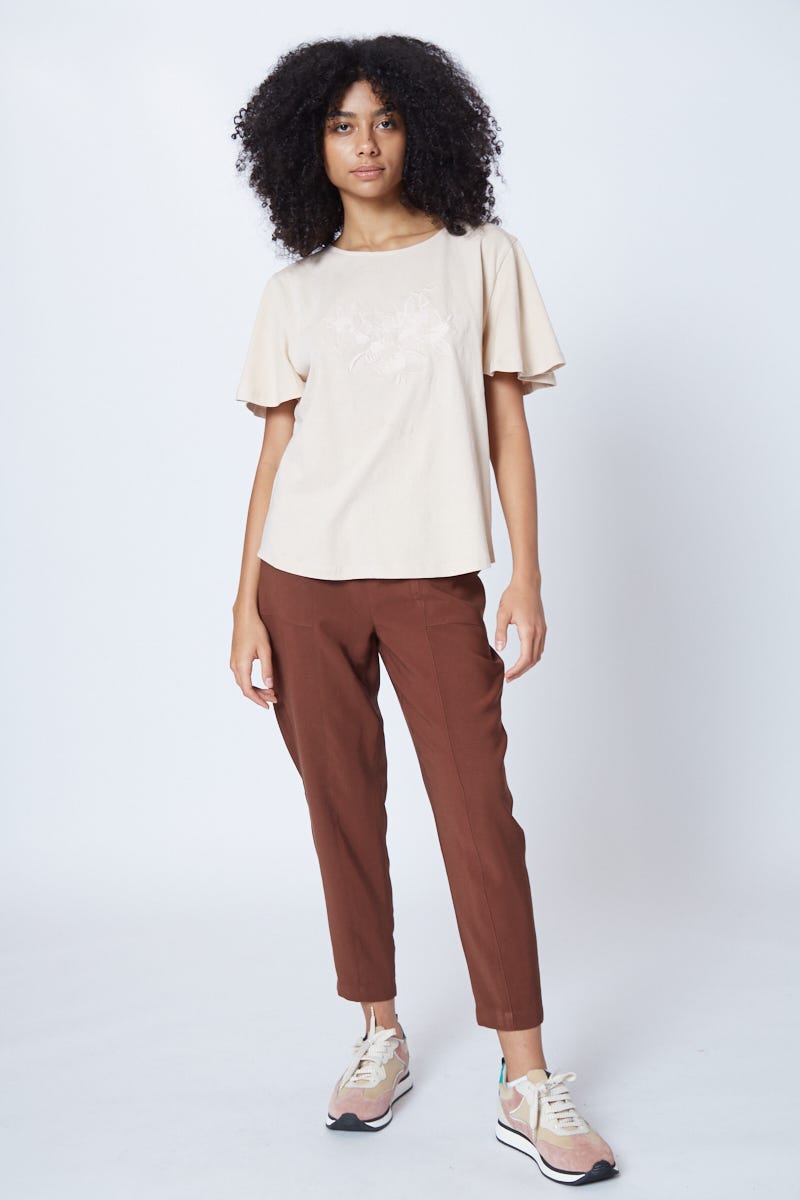 Remera Beige con Manga Corta Acampanada