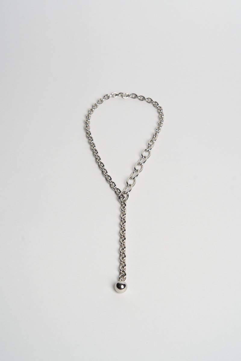 Collar Largo con Dije Esfera