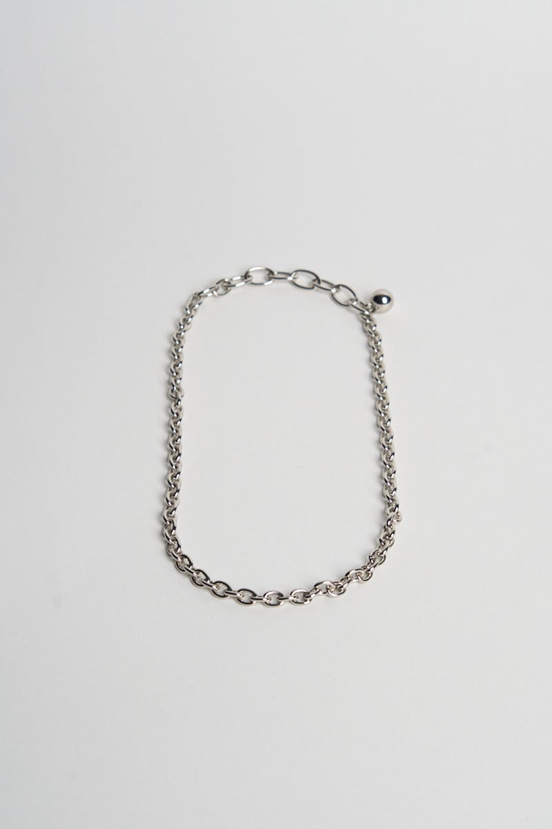 Collar Largo con Dije Esfera