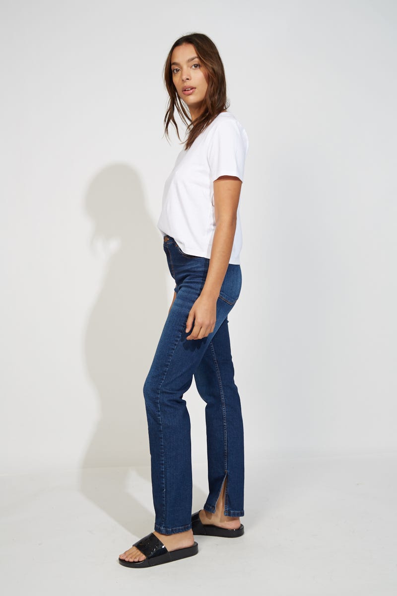 Jean Straight High Waist con Aberturas