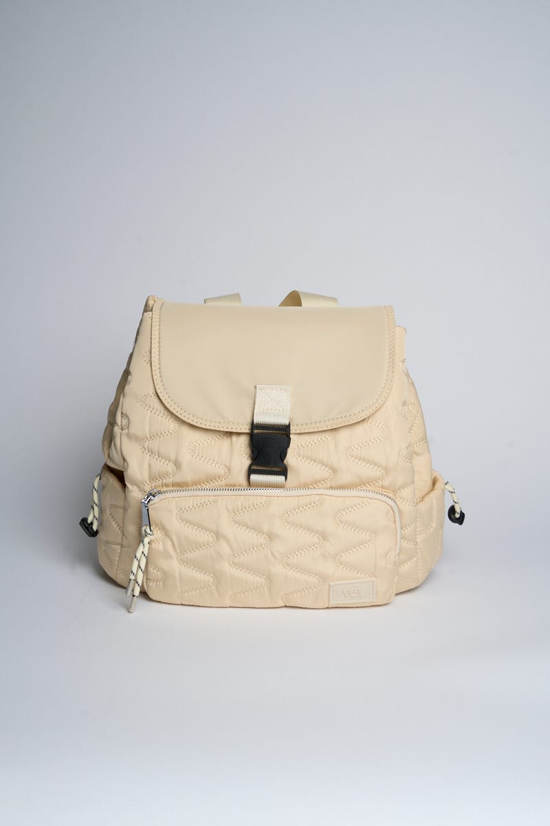 Mochila Matelassé con Bolsillo al Frente