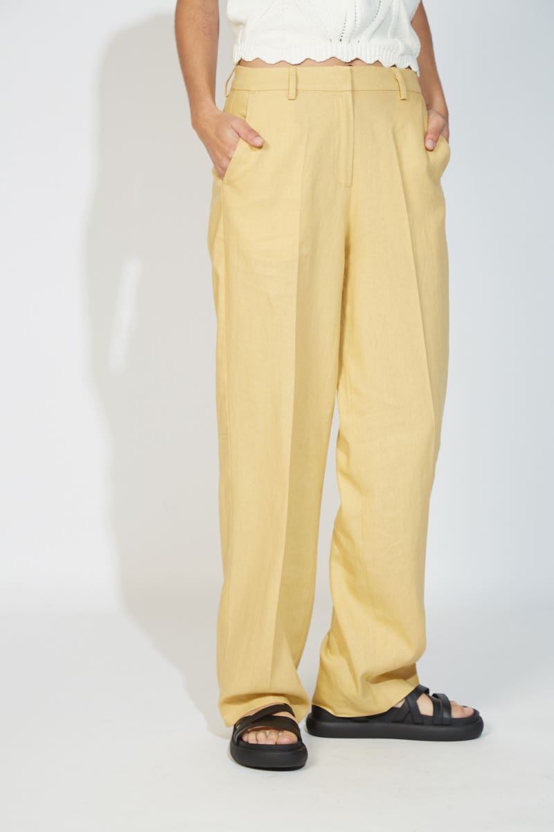 Pantalón Amarillo Corte Clásico de Lino