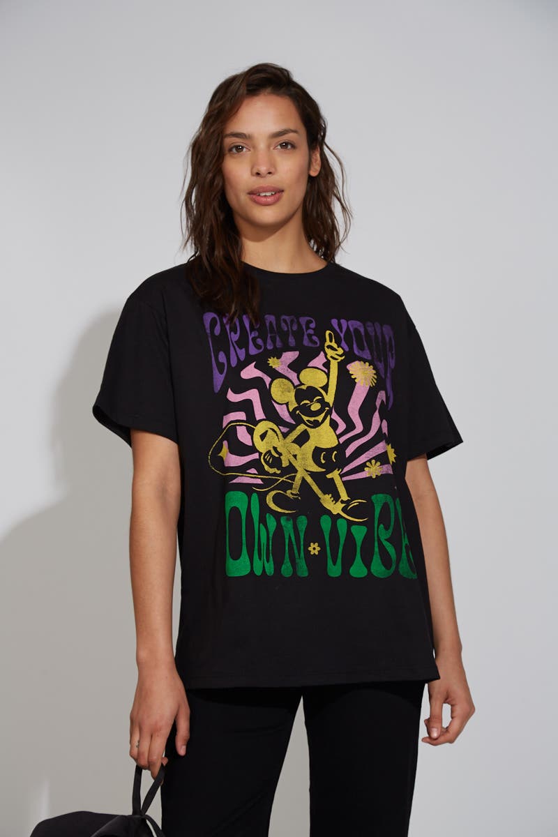 Remera Disney - Mickey Mouse Vibe