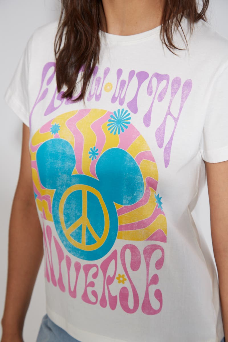 Remera Disney - Flow With The Universe
