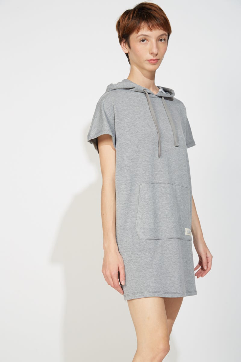Vestido Hoddie con Capucha Línea Calma